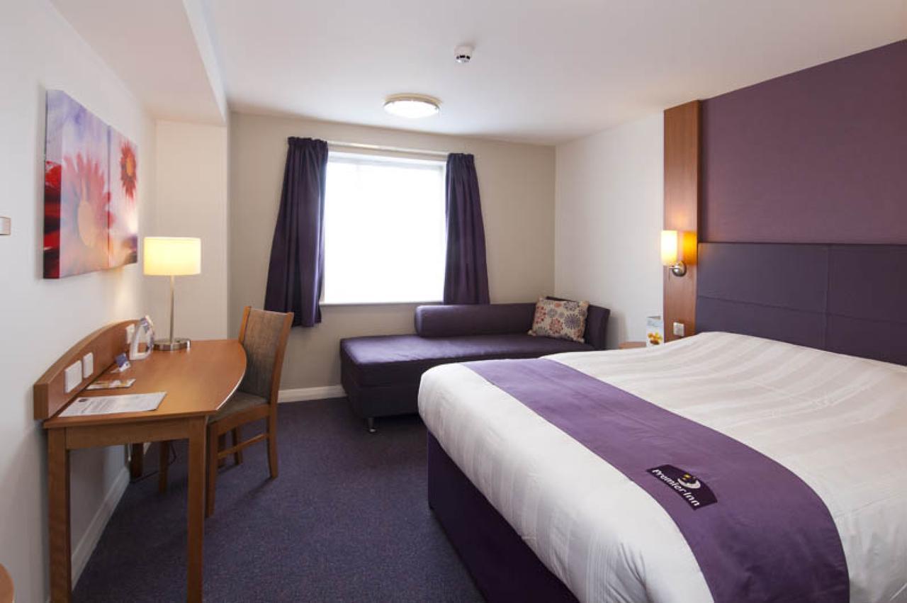 Premier Inn London Ilford Room photo