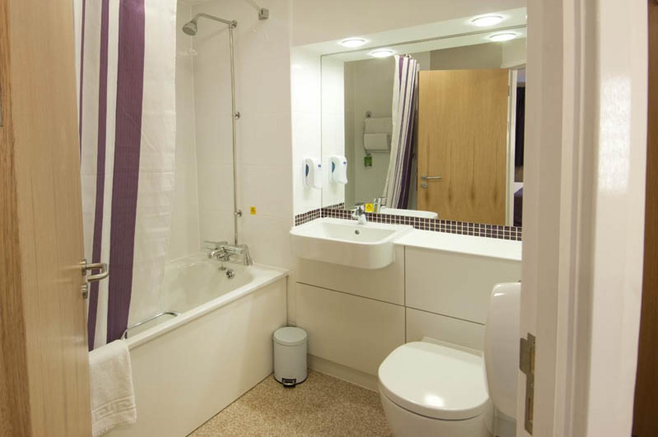 Premier Inn London Ilford Room photo